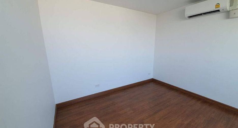 For rent 2 bedrooms condo in Bang Phlat, Bangkok