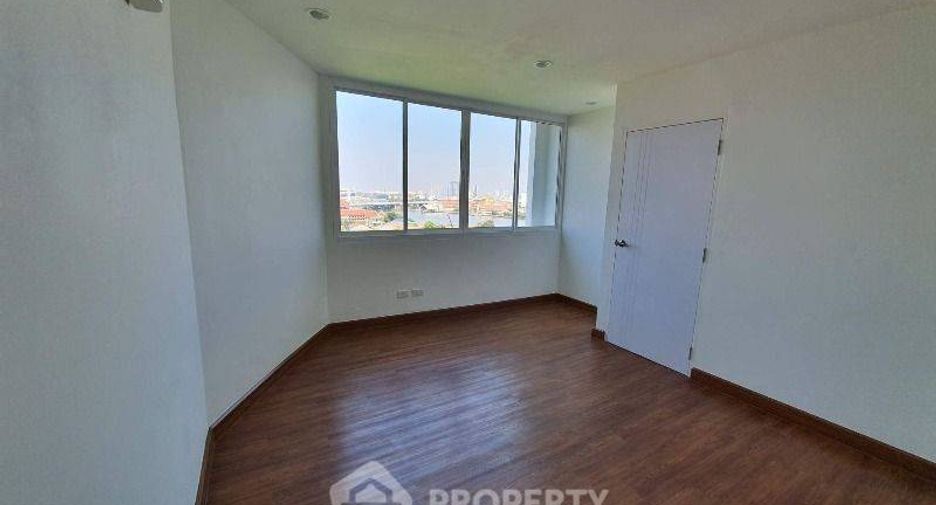 For rent 2 bedrooms condo in Bang Phlat, Bangkok