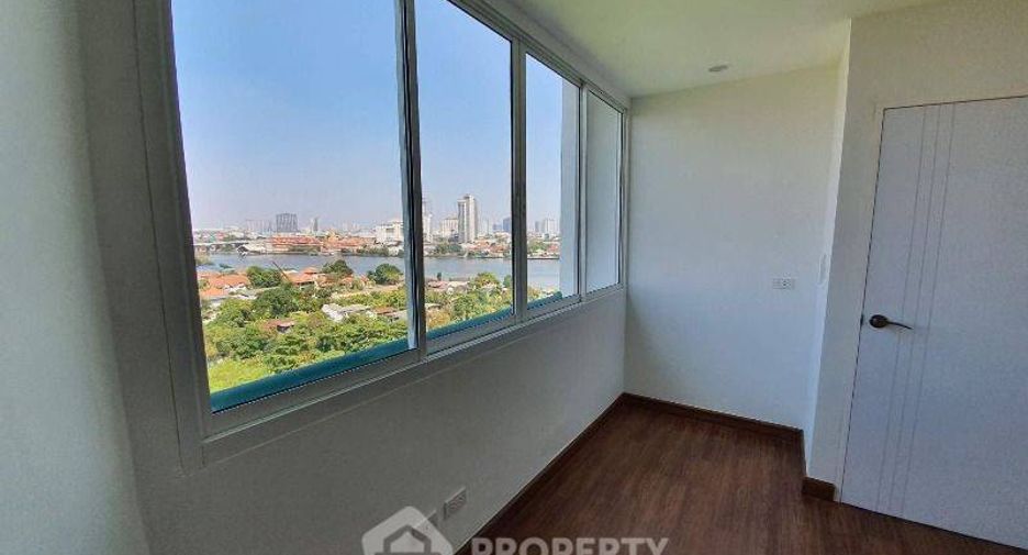 For rent 2 bedrooms condo in Bang Phlat, Bangkok