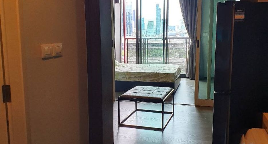 For sale 1 bed condo in Ratchathewi, Bangkok