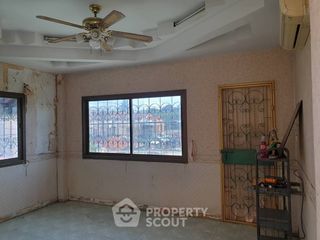 À vendre 4 chambres maison à Mueang Chon Buri, Chonburi