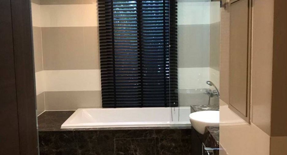 Apartamento en alquiler de 2 habitaciones en Watthana, Bangkok