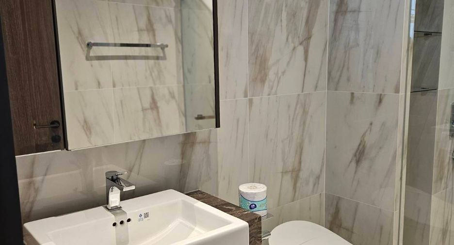 For rent 1 bed condo in Sathon, Bangkok