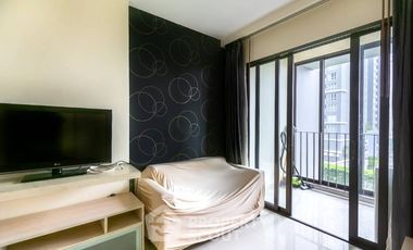 For sale 1 bed condo in Huai Khwang, Bangkok