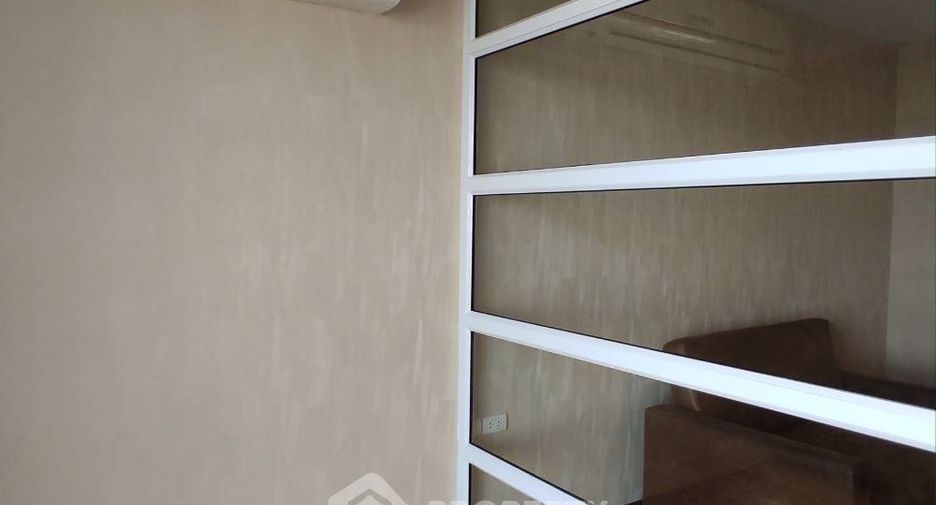 For sale 1 bed condo in Yan Nawa, Bangkok