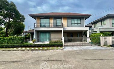 For sale 4 bedrooms house in Sai Mai, Bangkok