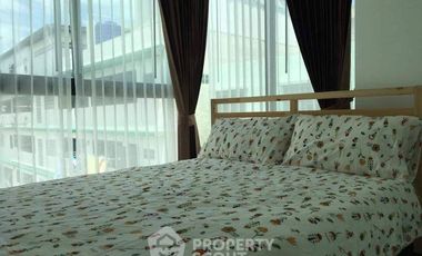 For rent 2 ベッドルーム condo in Khlong San, Bangkok
