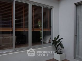 For sale 3 bedrooms house in Thawi Watthana, Bangkok