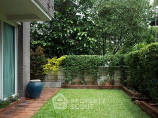 For sale 3 bedrooms house in Thawi Watthana, Bangkok
