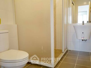 For sale 2 bedrooms condo in Chom Thong, Bangkok
