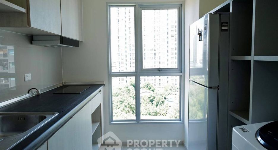 For sale 2 bedrooms condo in Chom Thong, Bangkok