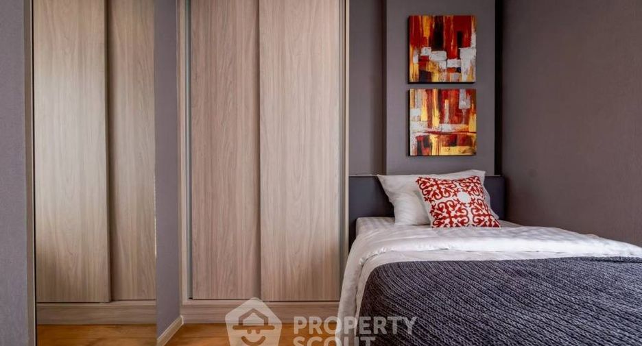 For sale 2 bedrooms condo in Phra Khanong, Bangkok