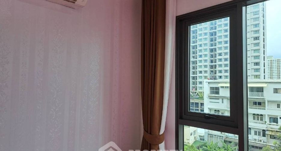 For sale 1 bed condo in Bang Phlat, Bangkok