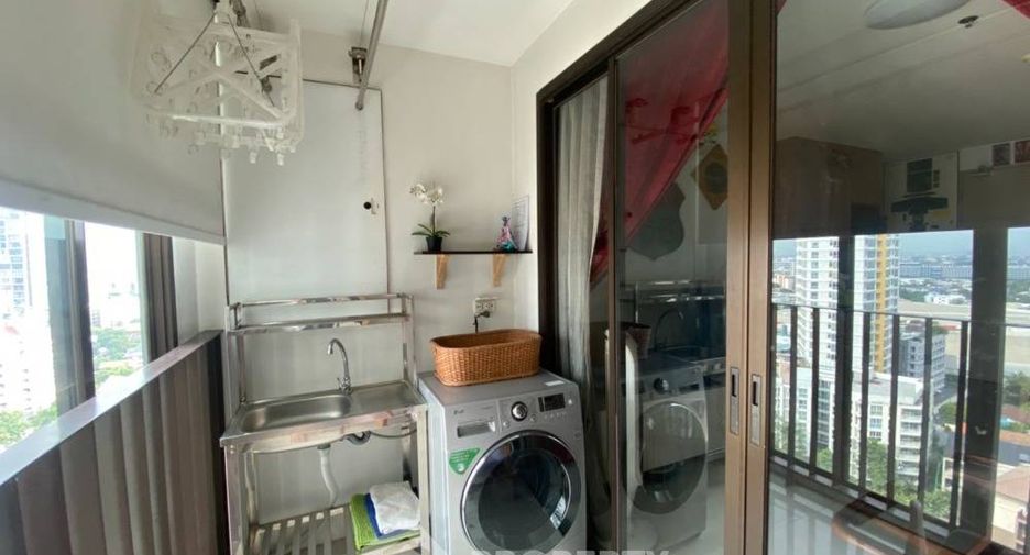 For sale 2 bedrooms condo in Chatuchak, Bangkok