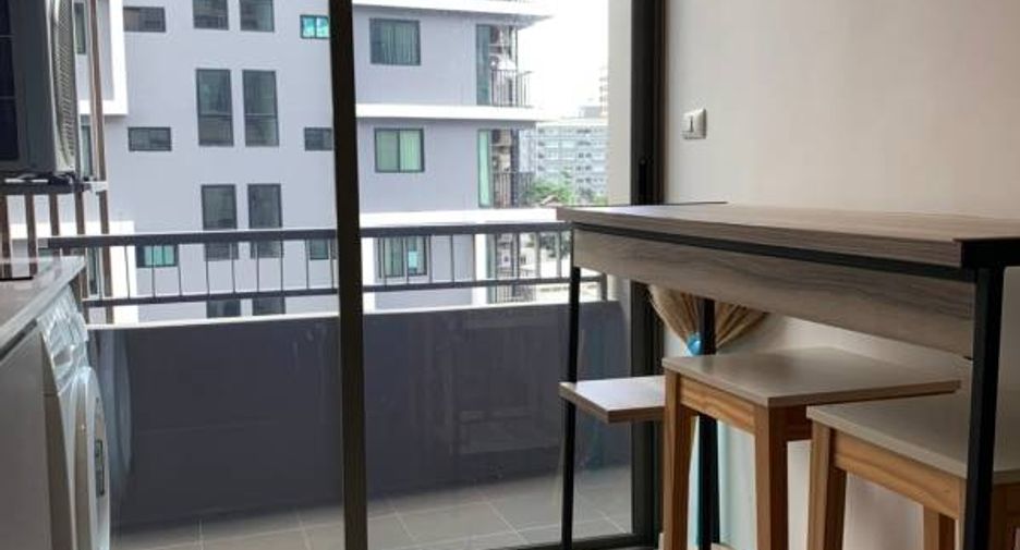 Condo en venta de 1 habitaciones en Huai Khwang, Bangkok