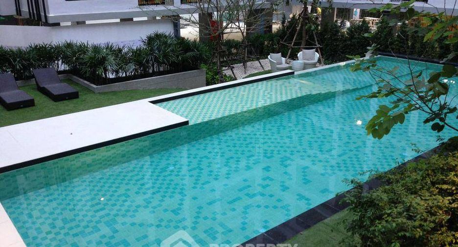 For sale 2 bedrooms condo in Bang Na, Bangkok