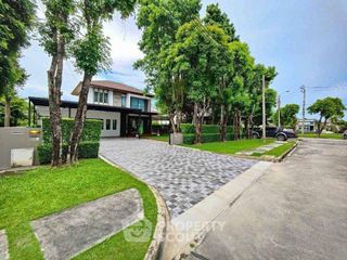 Casa en venta de 4 habitaciones en Khlong Sam Wa, Bangkok