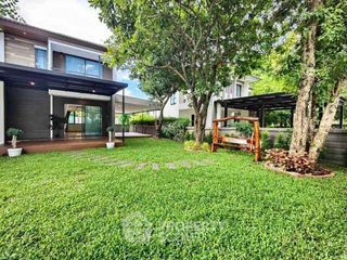 Casa en venta de 4 habitaciones en Khlong Sam Wa, Bangkok