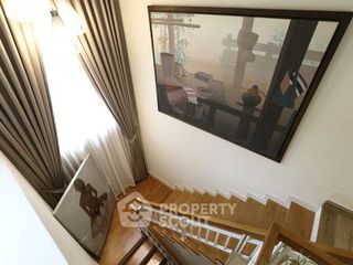 Haus zum Kauf mit 4 Zimmer in Phasi Charoen, Bangkok