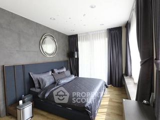 Haus zum Kauf mit 4 Zimmer in Phasi Charoen, Bangkok