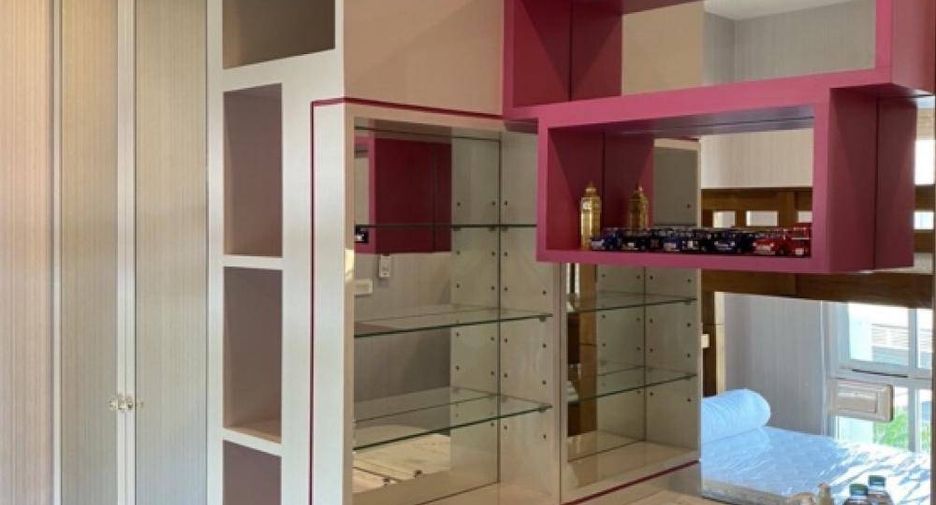 For sale 3 bedrooms house in Sai Mai, Bangkok