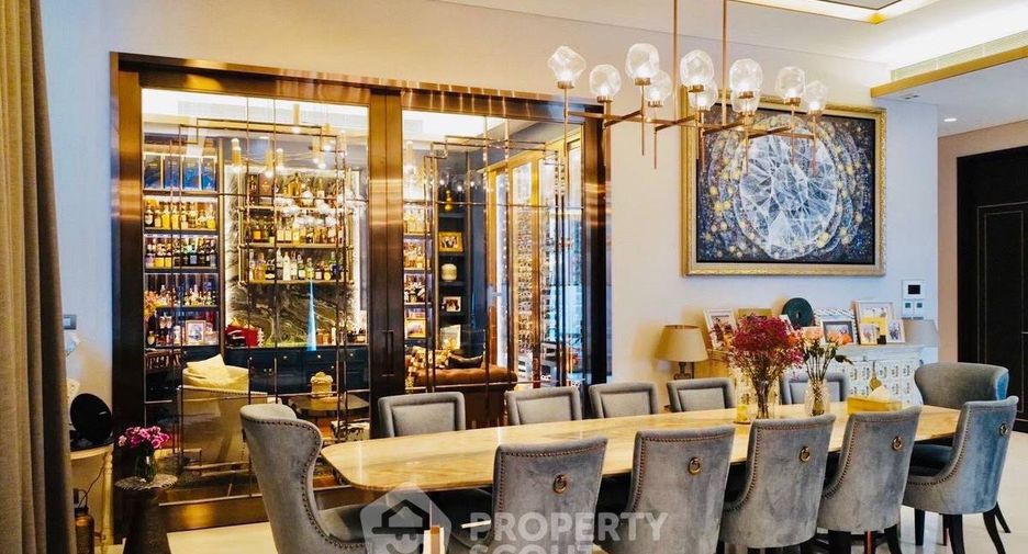 À vendre 3 chambres condo à Pathum Wan, Bangkok