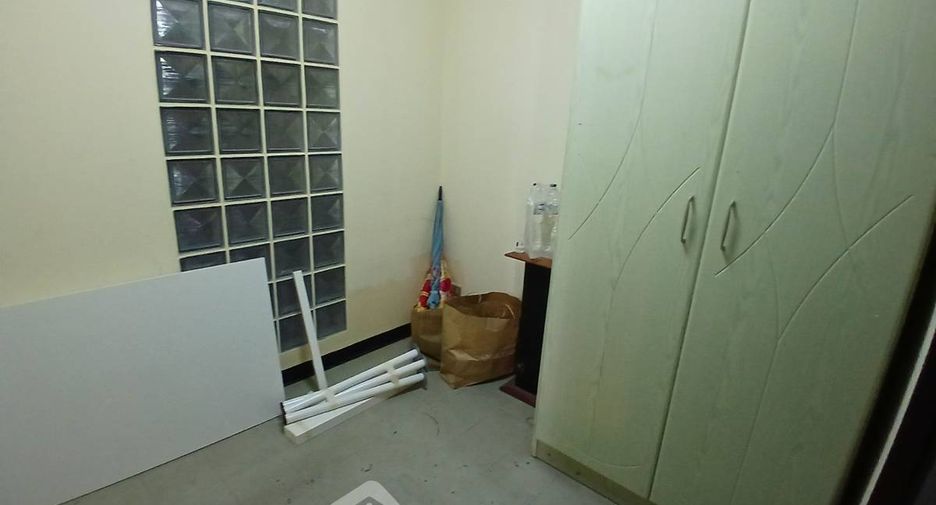 For sale 3 bedrooms condo in Watthana, Bangkok
