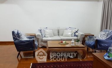 For sale 2 bedrooms condo in Khlong Toei, Bangkok