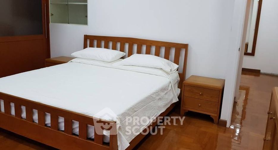 Condo en venta de 2 habitaciones en Khlong Toei, Bangkok