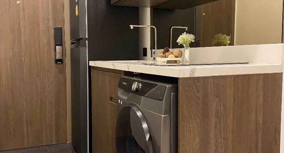 Wohnung zur Miete mit 2 Zimmer in Watthana, Bangkok