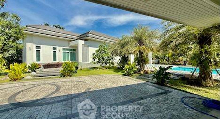 For sale 2 bedrooms villa in Sattahip, Chonburi