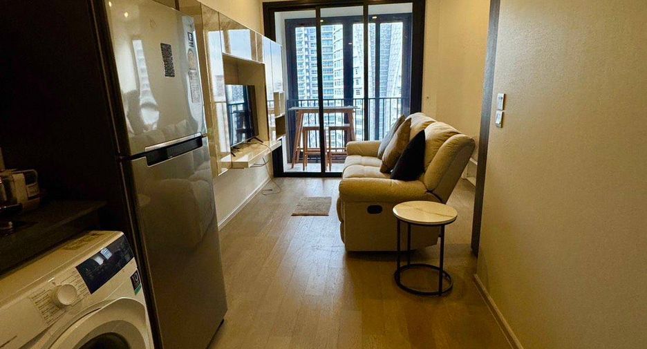 For rent 1 bed condo in Khlong Toei, Bangkok