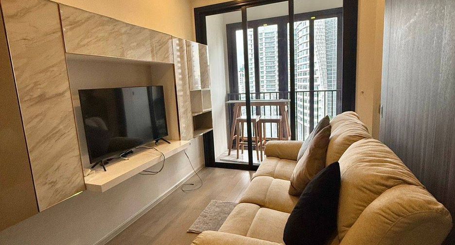 For rent 1 bed condo in Khlong Toei, Bangkok