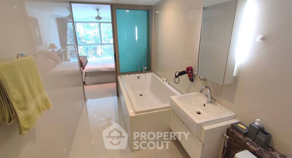 For sale 2 bedrooms condo in North Pattaya, Pattaya