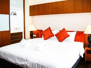 For rent 3 ベッドルーム apartment in Khlong Toei, Bangkok