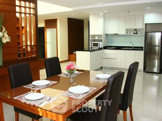 For rent 3 ベッドルーム apartment in Khlong Toei, Bangkok