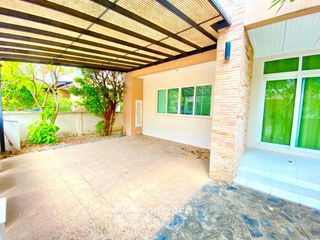 À louer 3 chambres maison à Si Racha, Chonburi