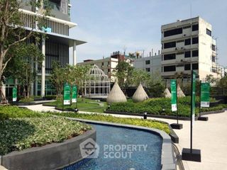 For sale 2 bedrooms condo in Huai Khwang, Bangkok