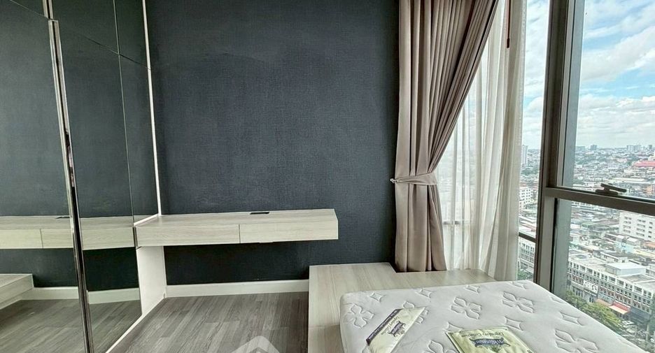 For sale 2 ベッドルーム condo in Khlong San, Bangkok