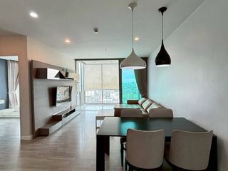 À vendre 2 chambres condo à Khlong San, Bangkok