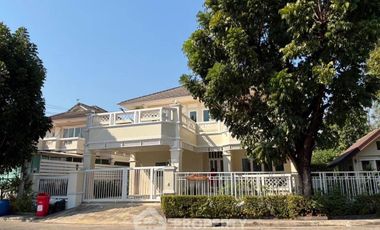 For rent 3 bedrooms house in Lat Krabang, Bangkok