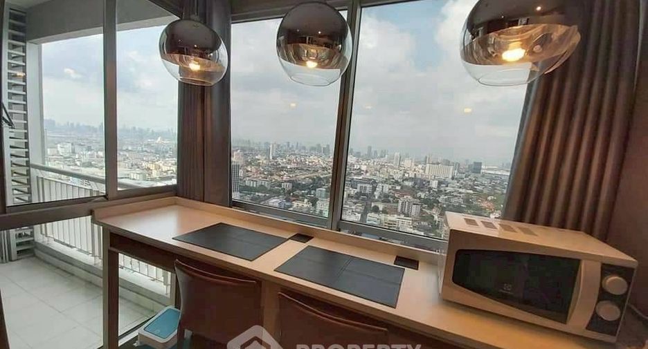 For sale 1 bed condo in Huai Khwang, Bangkok