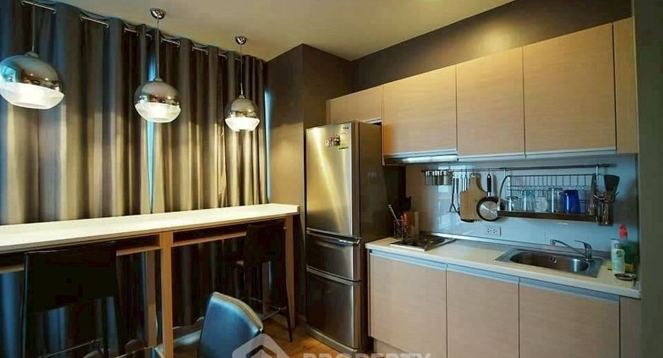 For sale 1 bed condo in Huai Khwang, Bangkok