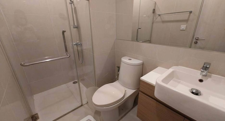 For sale 1 bed condo in Huai Khwang, Bangkok