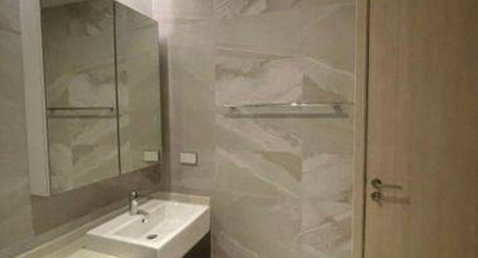 For rent 2 bedrooms condo in Si Racha, Chonburi