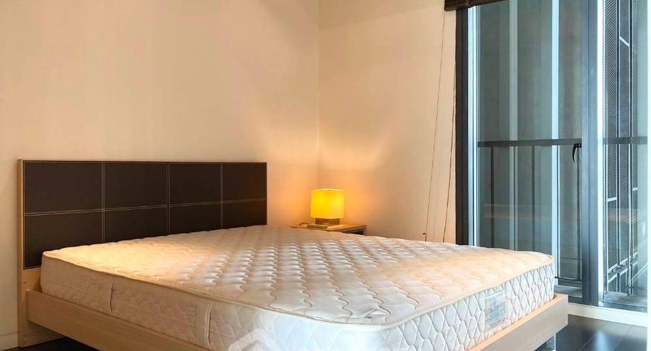 For sale 3 bedrooms condo in Sathon, Bangkok