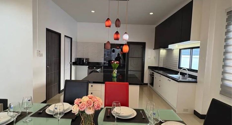 Haus zur Miete mit 3 Zimmer in East Pattaya, Pattaya