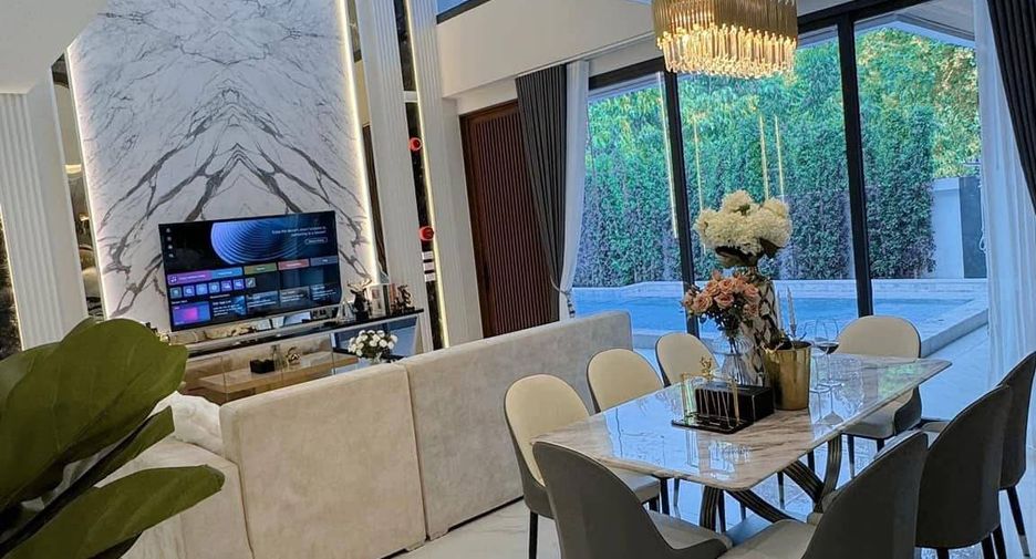 出租 4 卧室 别墅 在 Jomtien, 芭提雅