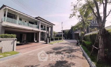 Haus zur Miete mit 6 Zimmer in Prawet, Bangkok