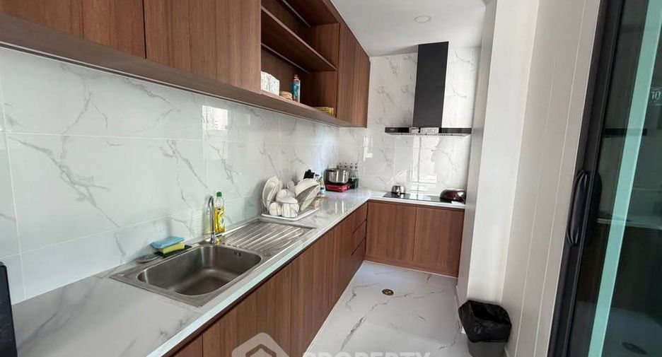 Haus zur Miete mit 5 Zimmer in Huay Yai, Pattaya